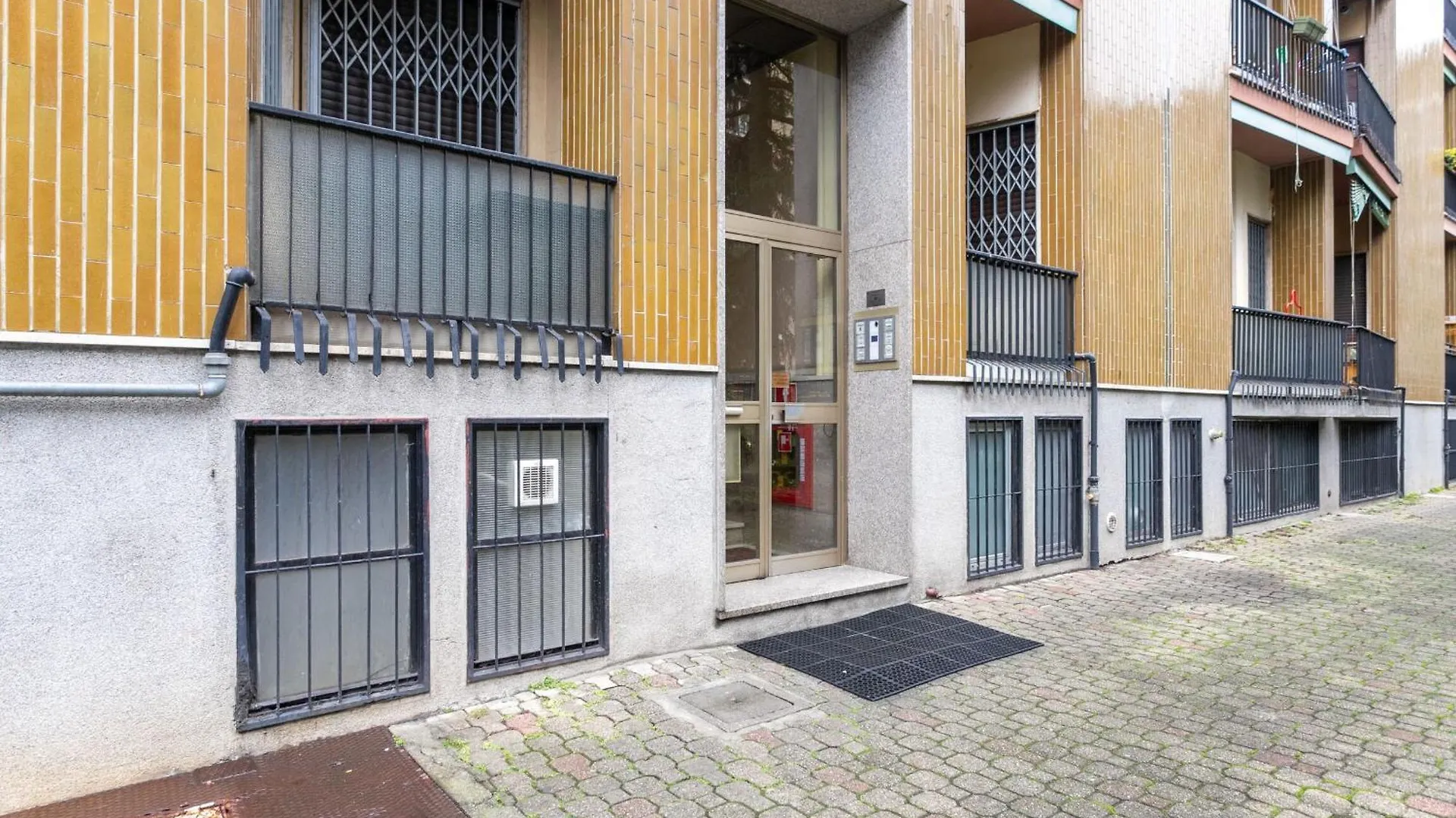 Muzio Scevola Apartment Milan 0*,